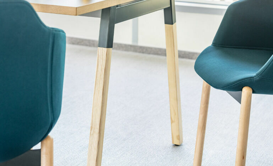 Meeting-Table-OGI-W-im-new-3.webp