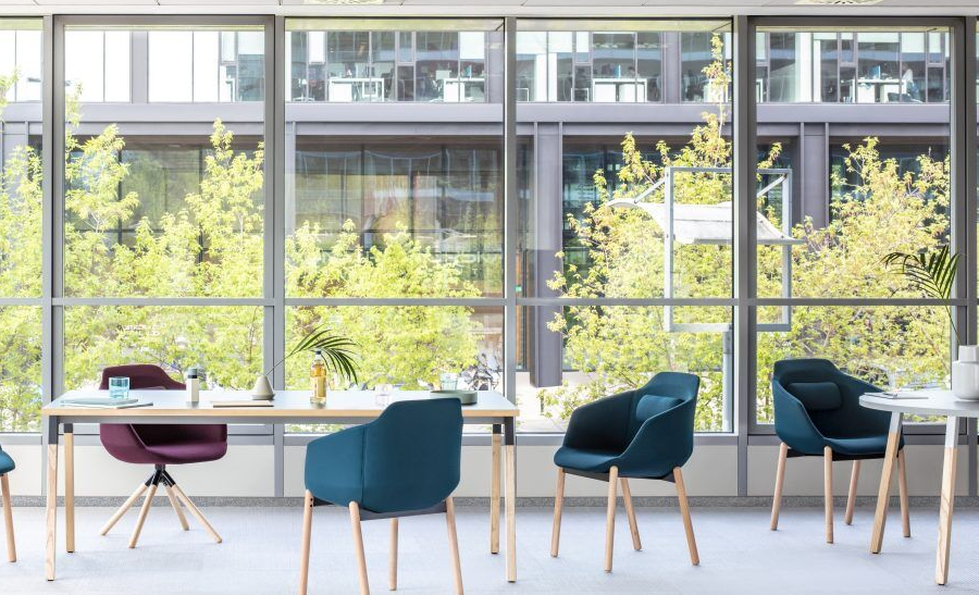 Meeting-Table-OGI-W-im-new-4.webp