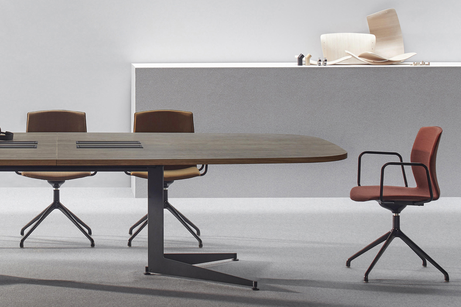 Meeting-room-boardroom-table_usoa_akaba_4.jpg