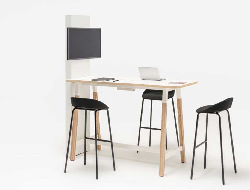 Multimedia-Station-mdd-im-new-4.jpg
