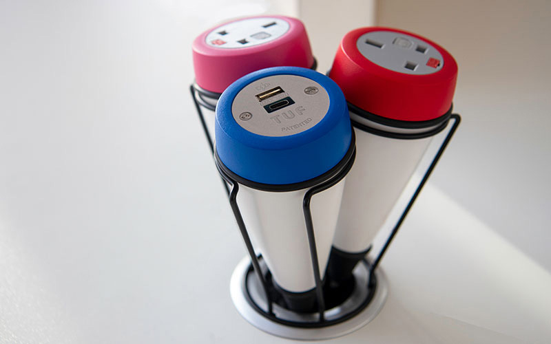 OE-Electrics-PENDULUM-im-new-3.jpg
