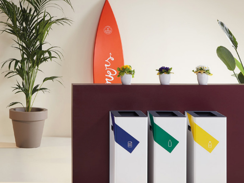 Recycling-Bins-Stations-Basilea-im-new-4.jpg