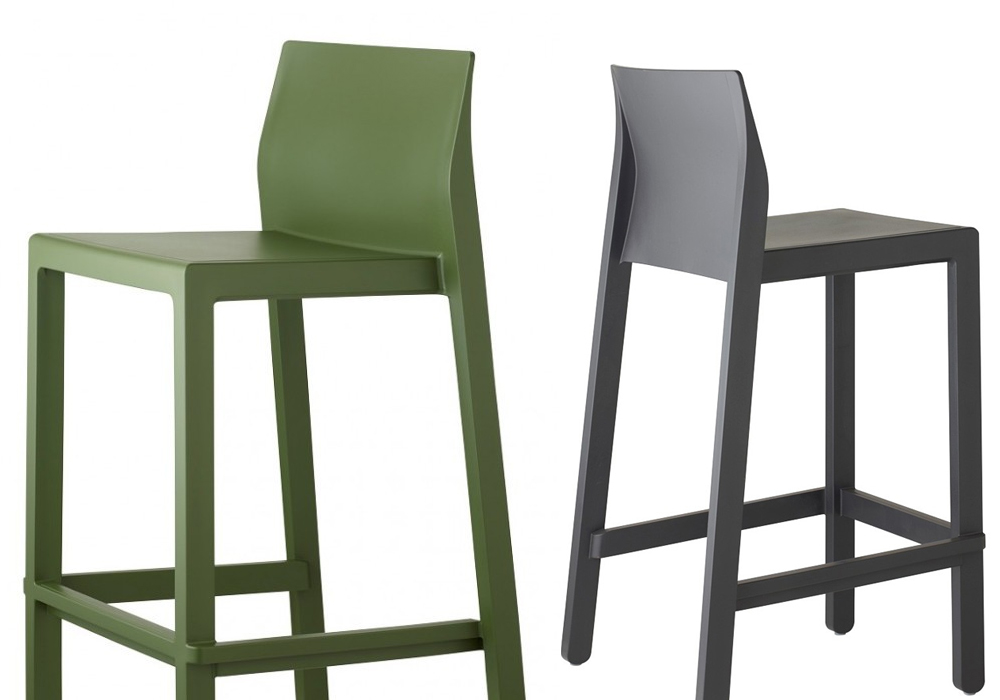 Scab_Kate_stool_4.jpg
