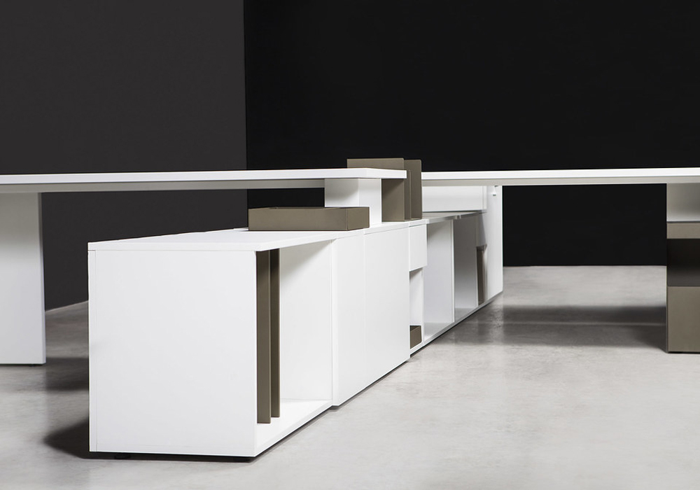 bench-desk_bat_3.jpg