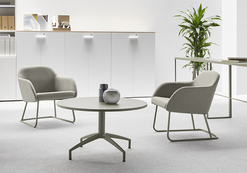 carma_canteen-and-lounge-table_5.jpg