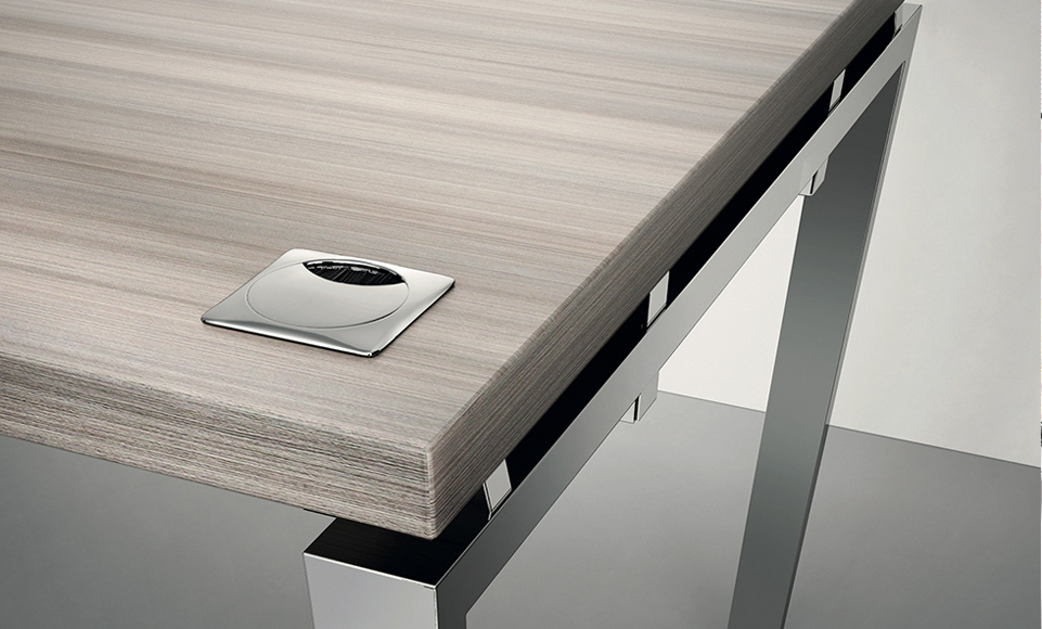 executive-desk_PRESTIGE_Buron_im-2.jpg