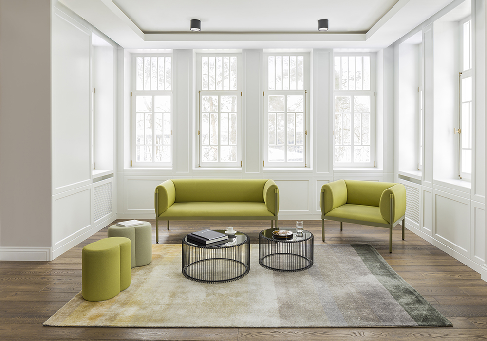 lounge-armchairs-and-sofas-sitting-area_stilt_2-1.jpg
