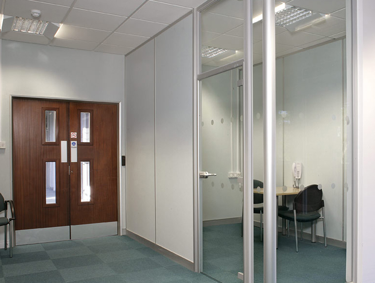 office-partitions_ocula_fire-and-sound_4.jpg