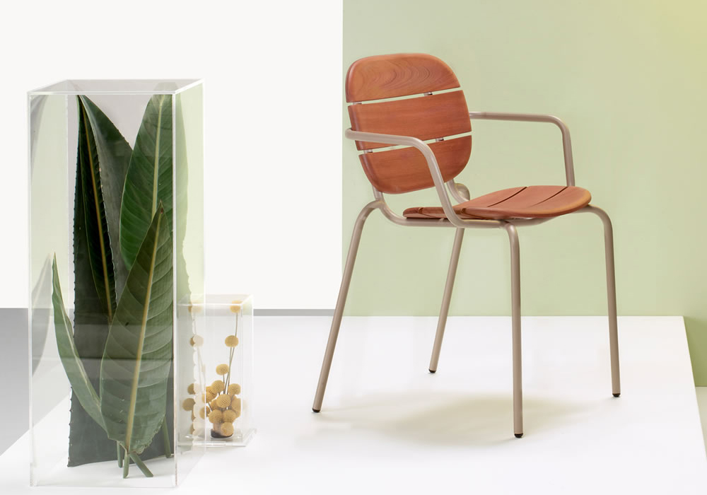 scab_sisi-chair_3.jpg