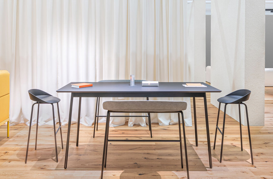 Team Stool Canteen indoor and outdoor